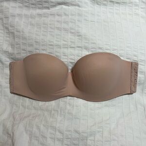NWOT Chantelle strapless bra 32D